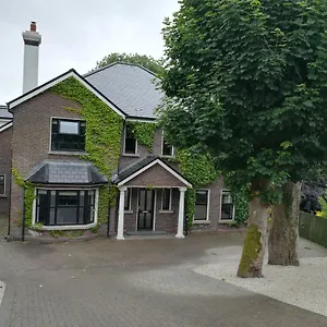 Privatunterkunft Ivy House